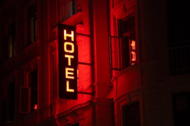 Hotel Vs Motel